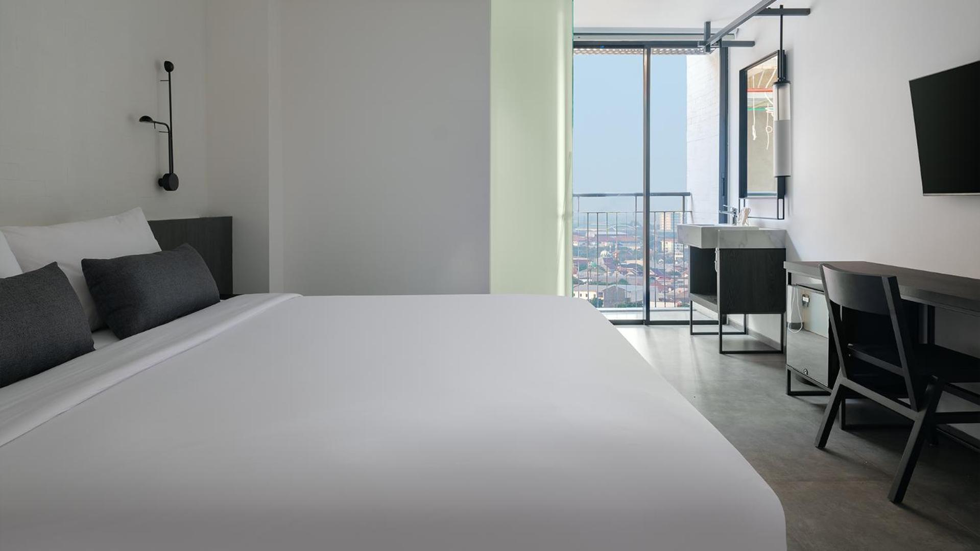 Rez Hotel Семаранг Экстерьер фото